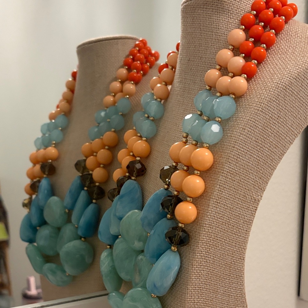 Vibrant Beaded Necklace with Aqua and Coral Hues - Picture 5 of 8